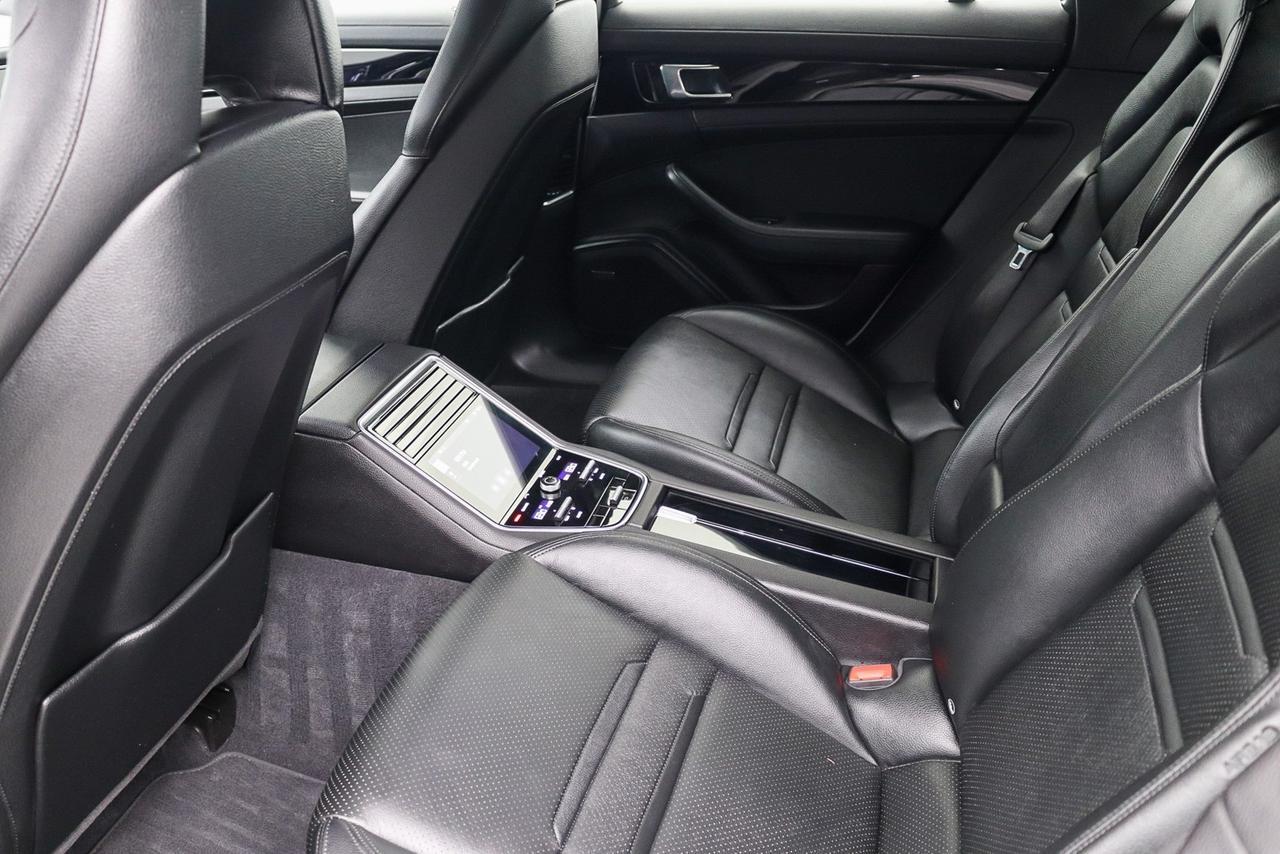 2018 Porsche Panamera 4 Newport Beach CA