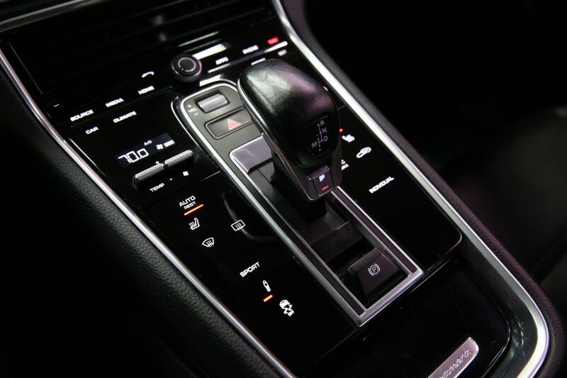 2018 Porsche Panamera 4 Plainview NY