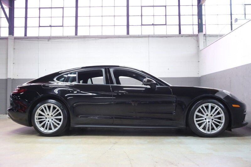 2018 Porsche Panamera 4 Plainview NY