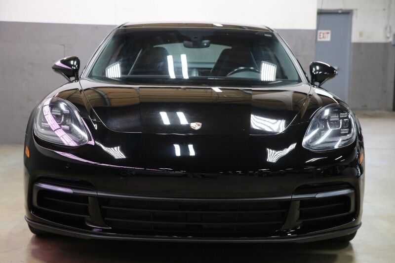 2018 Porsche Panamera 4