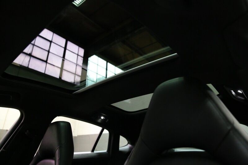 2018 Porsche Panamera 4 Plainview NY