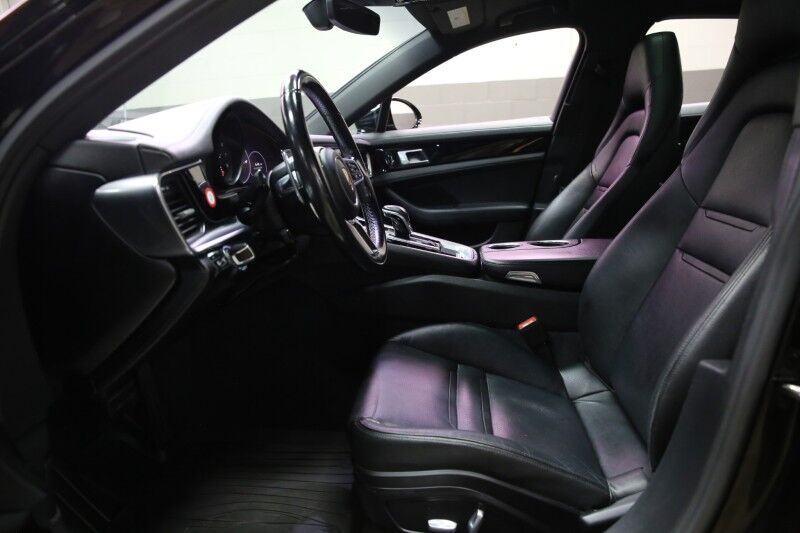 2018 Porsche Panamera 4 Plainview NY