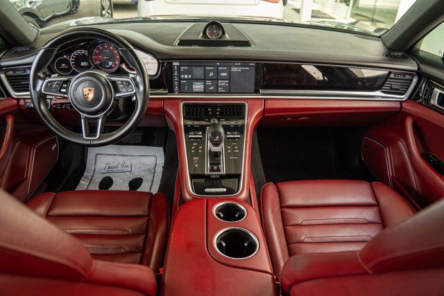 2018 Porsche Panamera 4  Selma TX