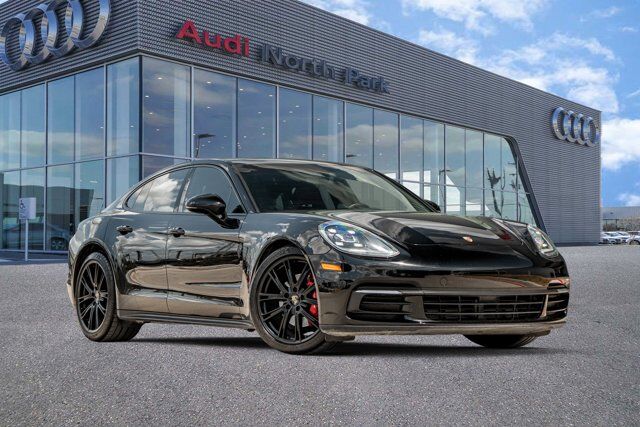 2018 Porsche Panamera 4  Selma TX
