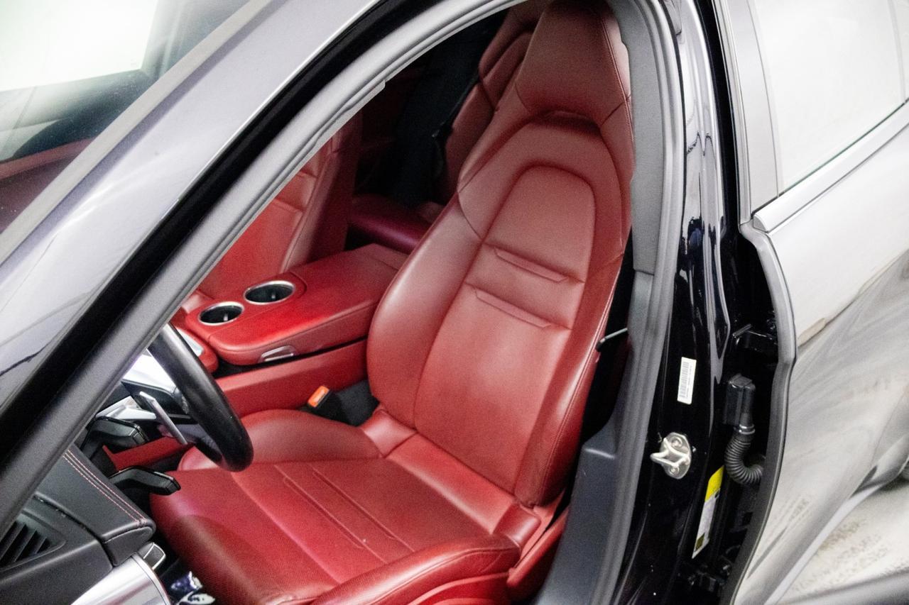 2018 Porsche Panamera 4 Willowbrook IL