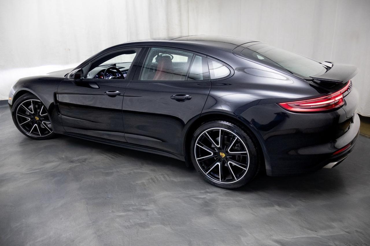 2018 Porsche Panamera 4 Willowbrook IL