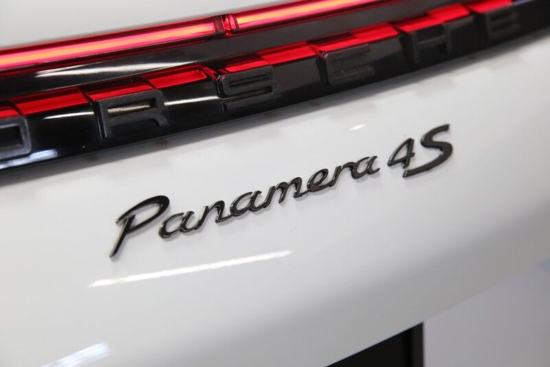 2018 Porsche Panamera 4S Plainview NY
