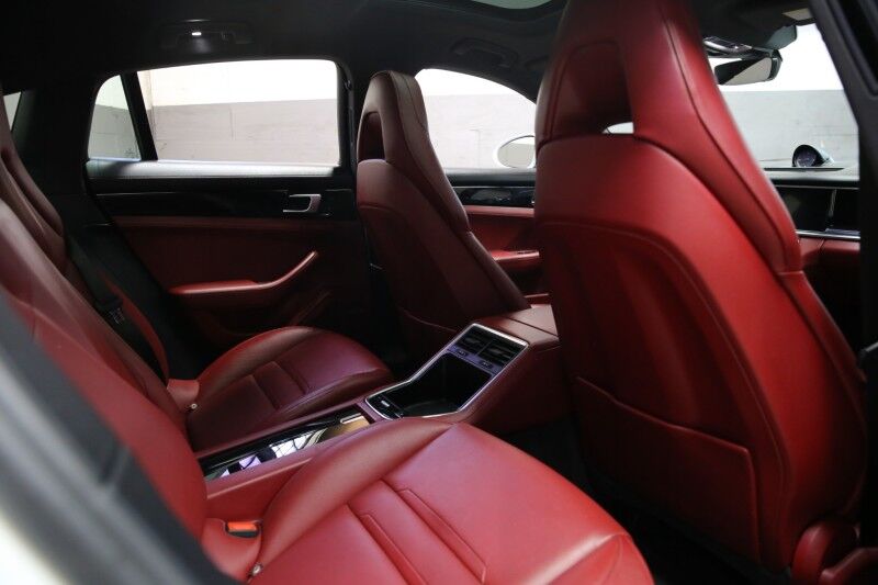 2018 Porsche Panamera 4S Plainview NY