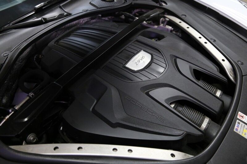 2018 Porsche Panamera 4S Plainview NY