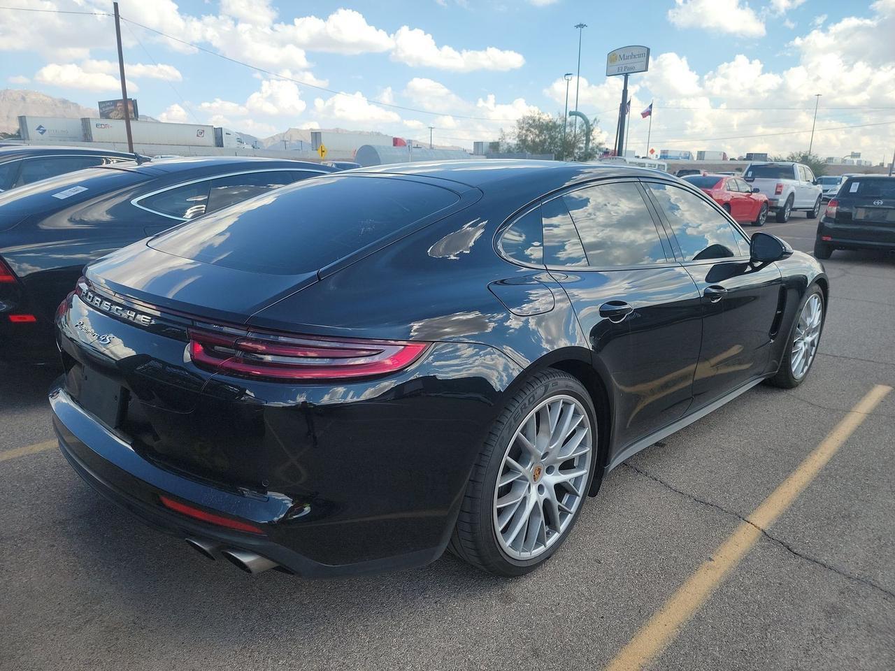 2018 Porsche Panamera 4S St. Charles  IL