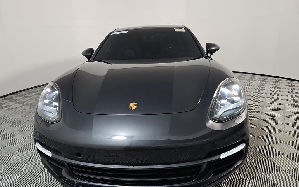 2018 Porsche Panamera 4S