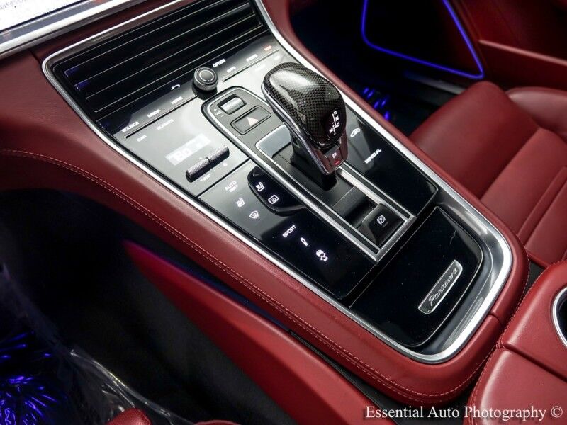 2018 Porsche Panamera 4S Willowbrook IL