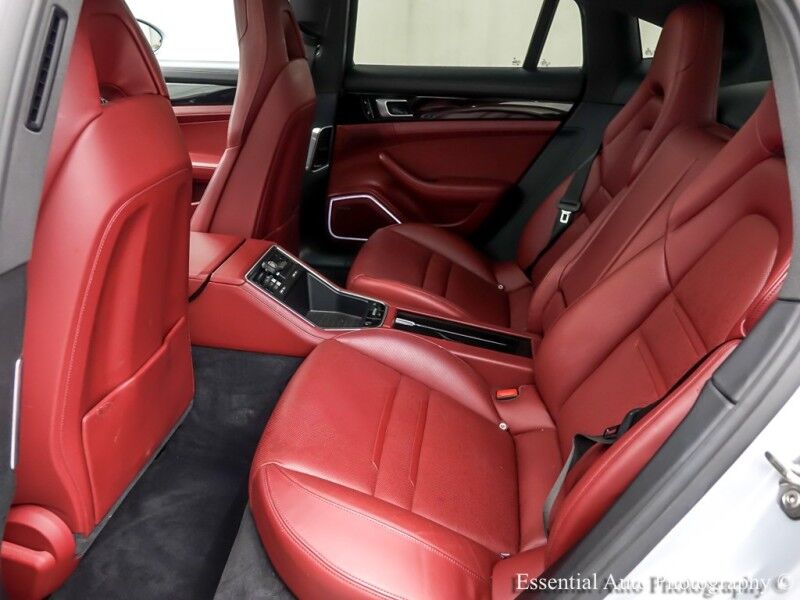 2018 Porsche Panamera 4S Willowbrook IL