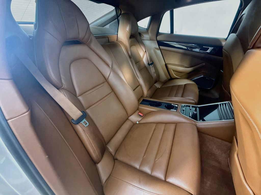 2018 Porsche Panamera 4S Willowbrook IL