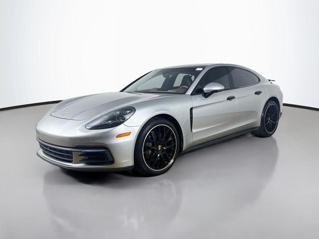 2018 Porsche Panamera 4S