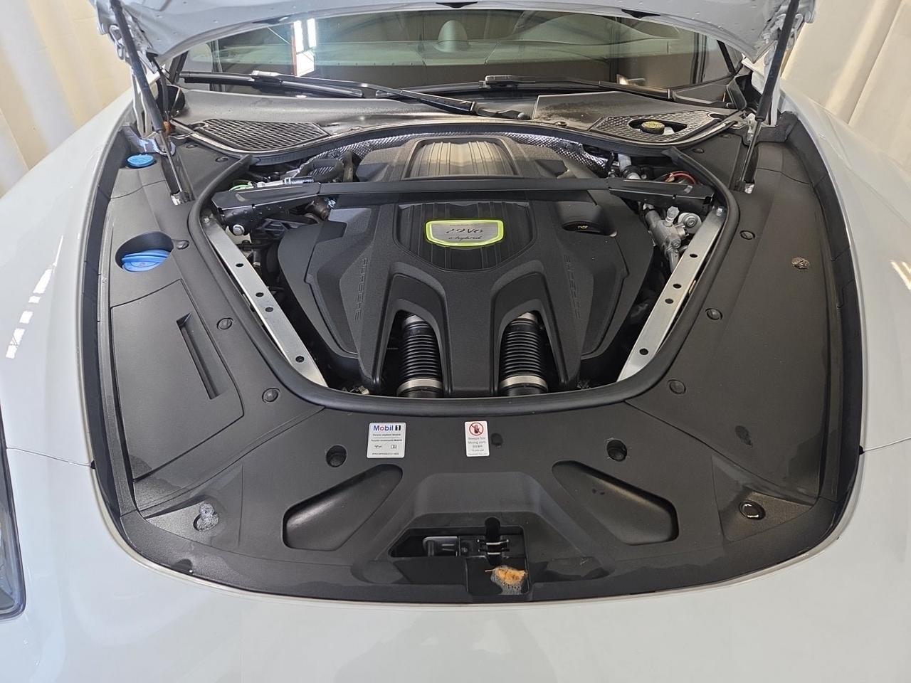 2018 Porsche Panamera E-Hybrid 4 Adaptive Cruise / Ventilated Seats Portland OR