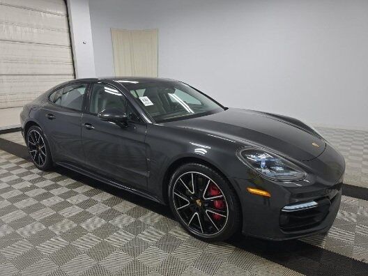 2018 Porsche Panamera Turbo