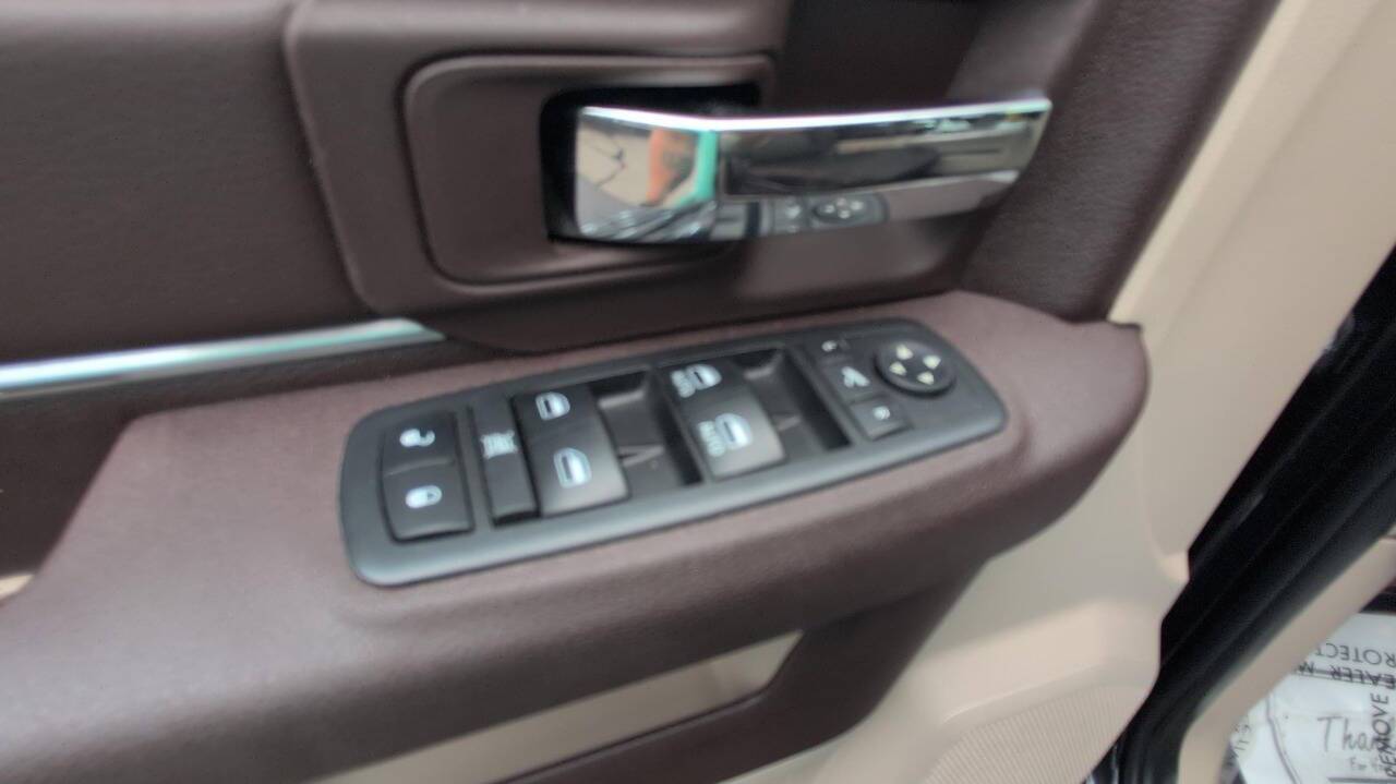 2018 RAM 1500 Big Horn 4x4 4dr Crew Cab 5.5 ft. SB Pickup Chesterfield MI