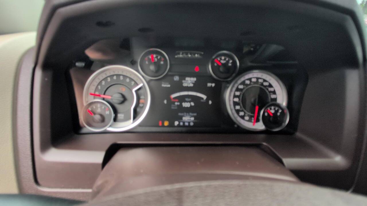 2018 RAM 1500 Big Horn 4x4 4dr Crew Cab 5.5 ft. SB Pickup Chesterfield MI