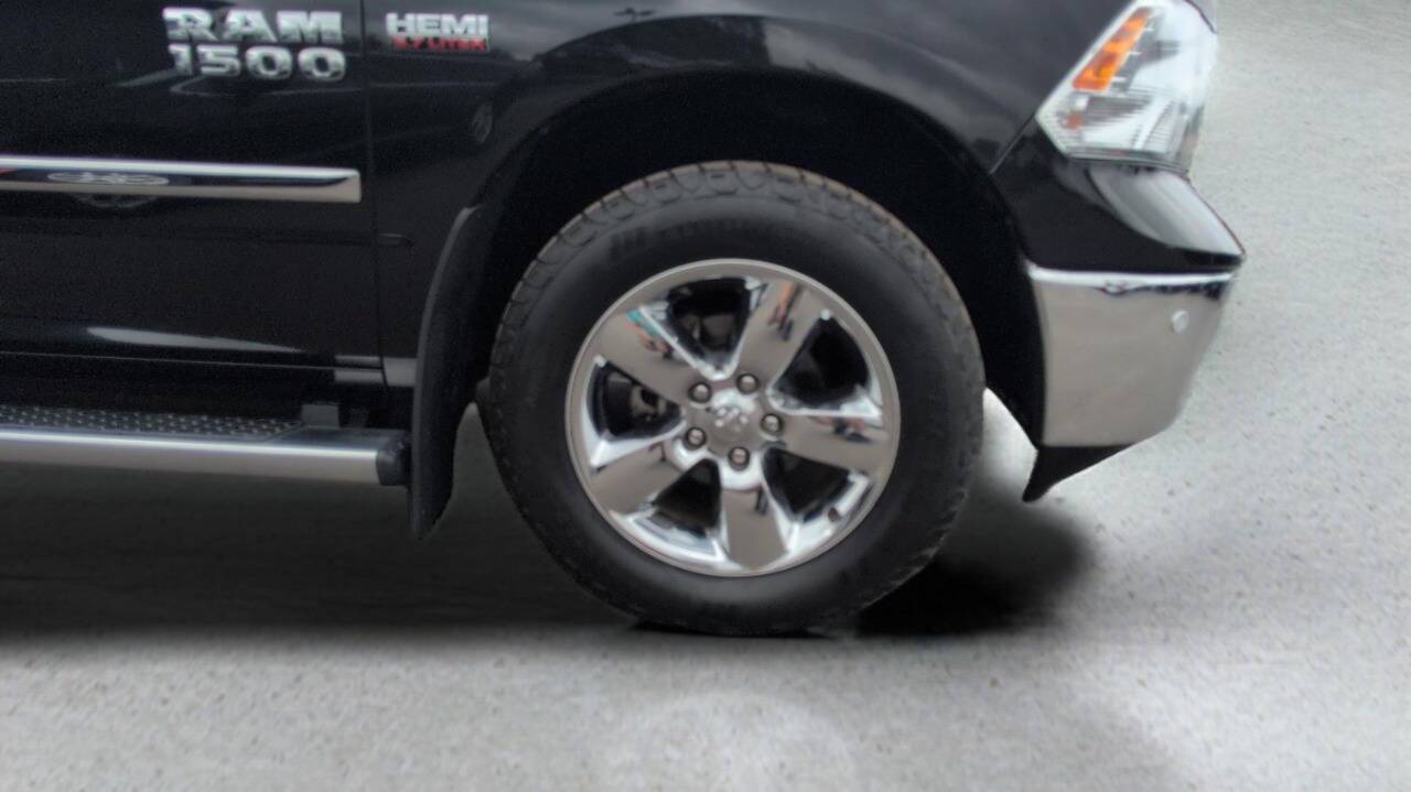2018 RAM 1500 Big Horn 4x4 4dr Crew Cab 5.5 ft. SB Pickup Chesterfield MI