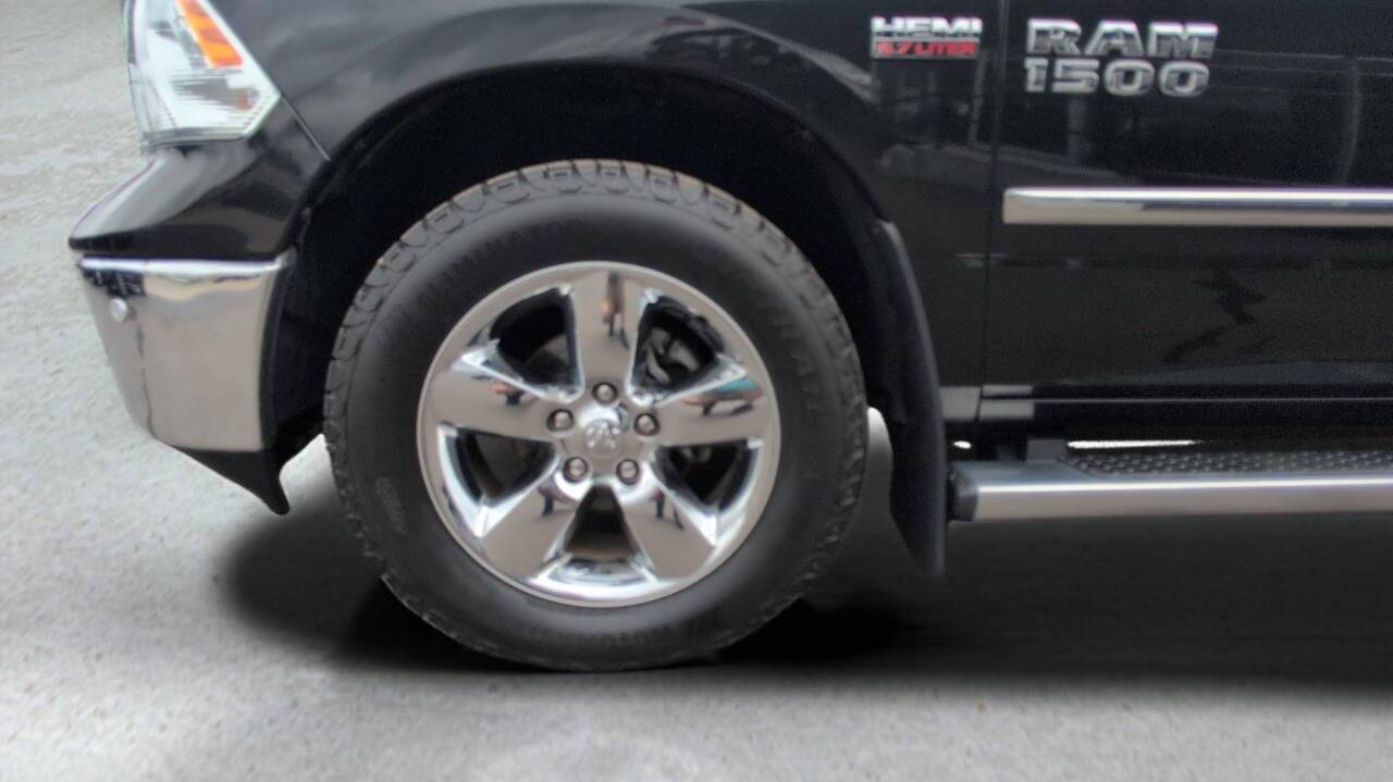 2018 RAM 1500 Big Horn 4x4 4dr Crew Cab 5.5 ft. SB Pickup Chesterfield MI