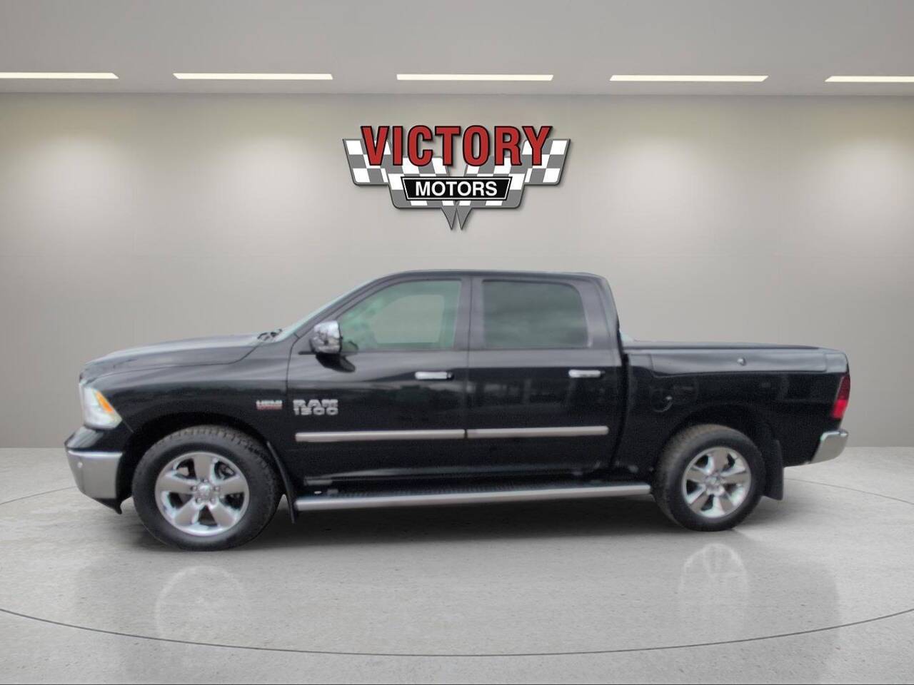 2018 RAM 1500 Big Horn 4x4 4dr Crew Cab 5.5 ft. SB Pickup Chesterfield MI