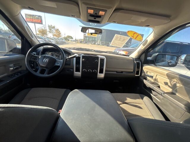 2018 RAM 1500 Laramie Crew Cab SWB 4WD