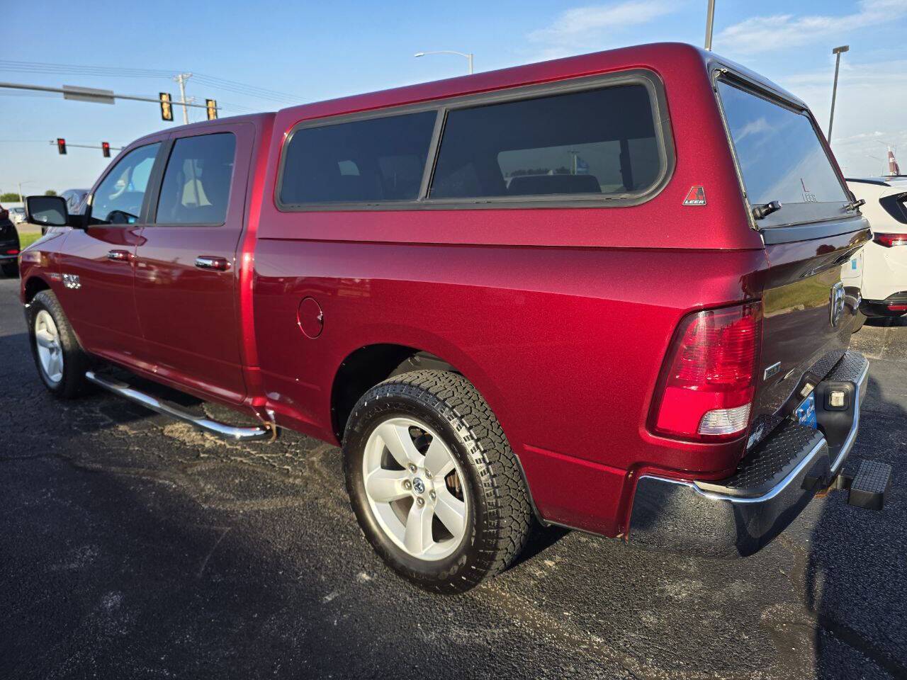 2018 RAM 1500 SLT 4x4 4dr Crew Cab 6.3 ft. SB Pickup Eldridge IA
