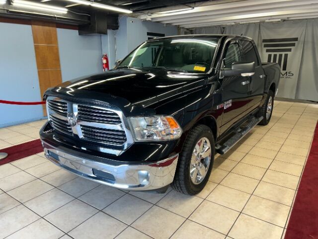 2018 RAM 1500 SLT Crew Cab SWB 2WD