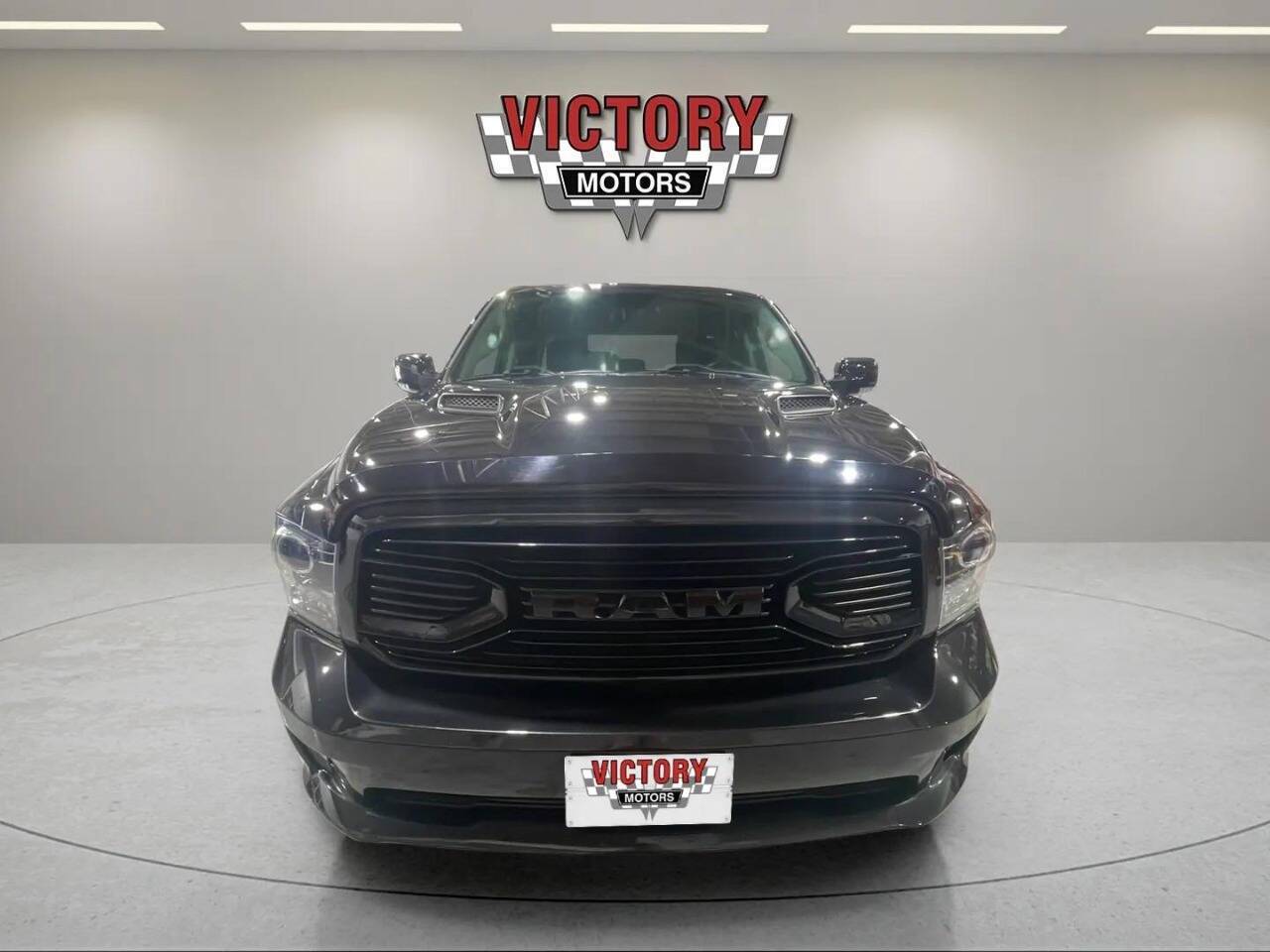 2018 Ram 1500 Sport photo 8