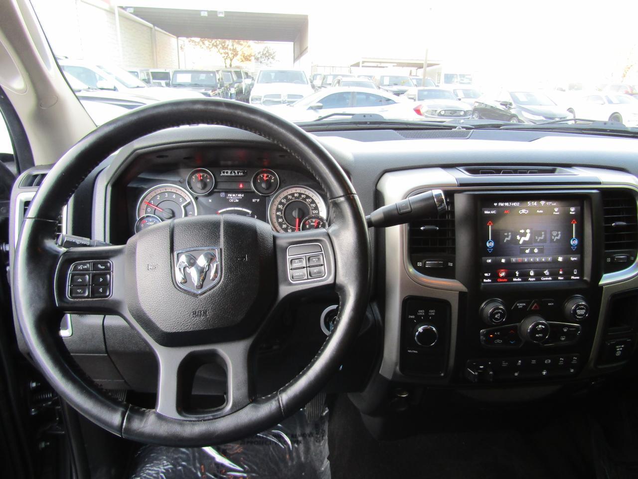 2018 RAM 3500 Big Horn 4x4 Crew Cab 8 Box Grand Prairie TX