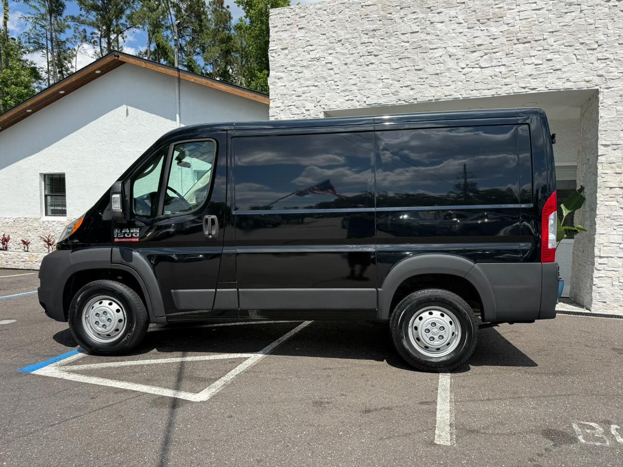 2018 RAM ProMaster Cargo Van 1500 Low Roof 118" WB