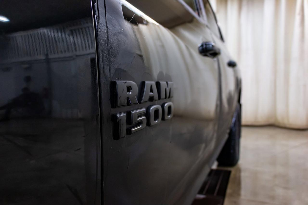 2018 Ram 1500 4x4 Crew Cab Big Horn Diesel Leather BCam Red Deer AB