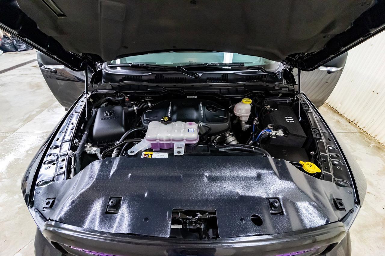 2018 Ram 1500 4x4 Crew Cab Big Horn Diesel Leather BCam Red Deer AB