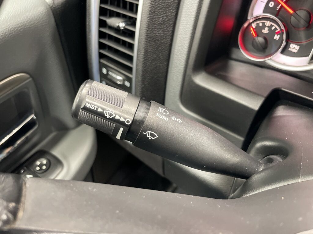 2018 Ram 1500 4x4 Crew Cab Big Horn Minocqua WI