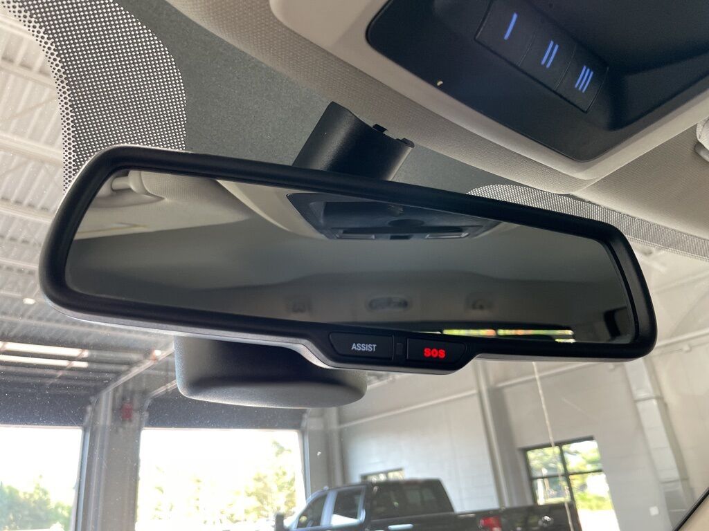 2018 Ram 1500 4x4 Crew Cab Big Horn Minocqua WI