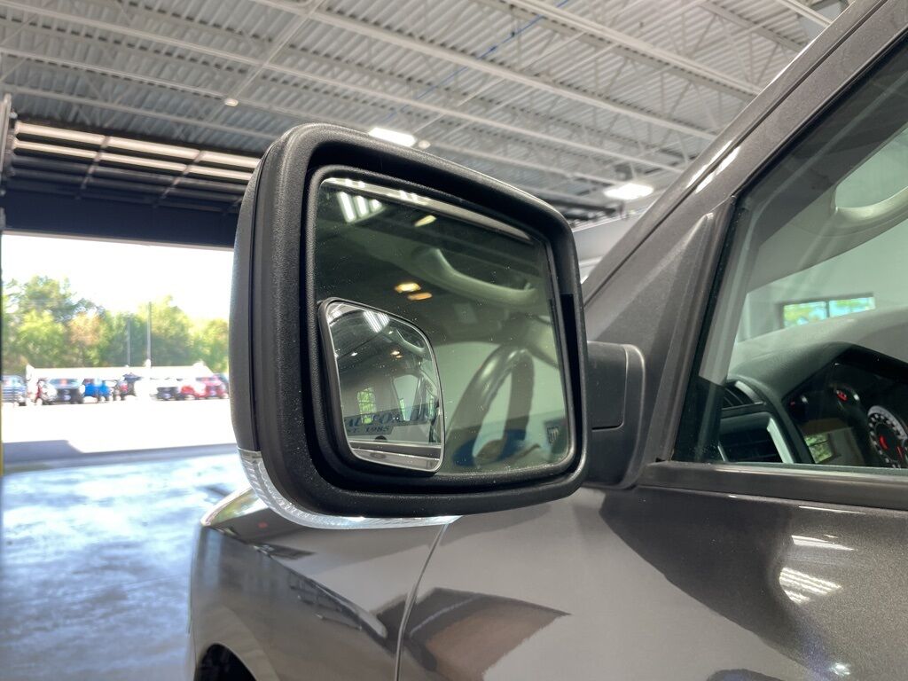 2018 Ram 1500 4x4 Crew Cab Big Horn Minocqua WI
