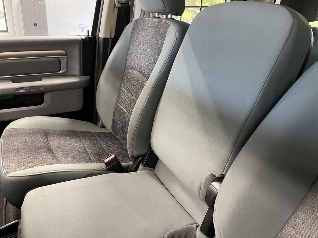 2018 Ram 1500 4x4 Crew Cab Big Horn Minocqua WI