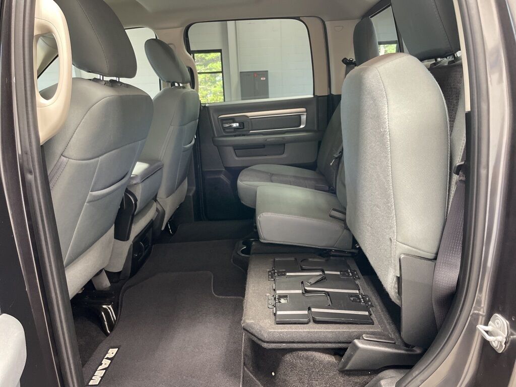 2018 Ram 1500 4x4 Crew Cab Big Horn Minocqua WI