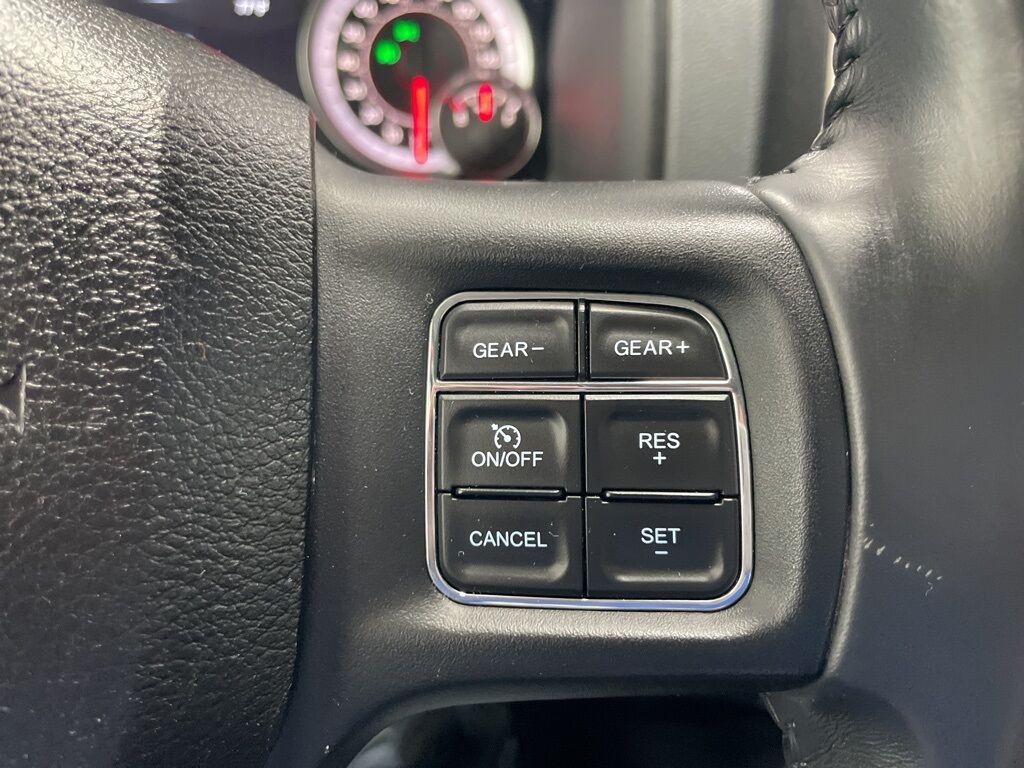 2018 Ram 1500 4x4 Crew Cab Big Horn Minocqua WI