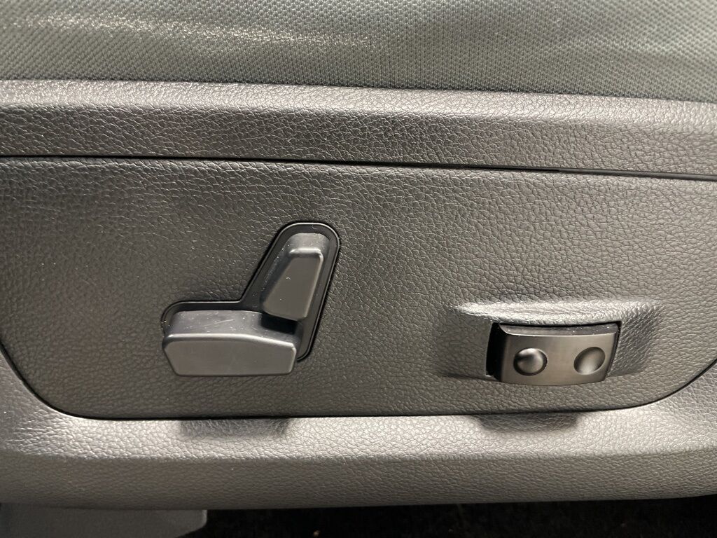 2018 Ram 1500 4x4 Crew Cab Big Horn Minocqua WI