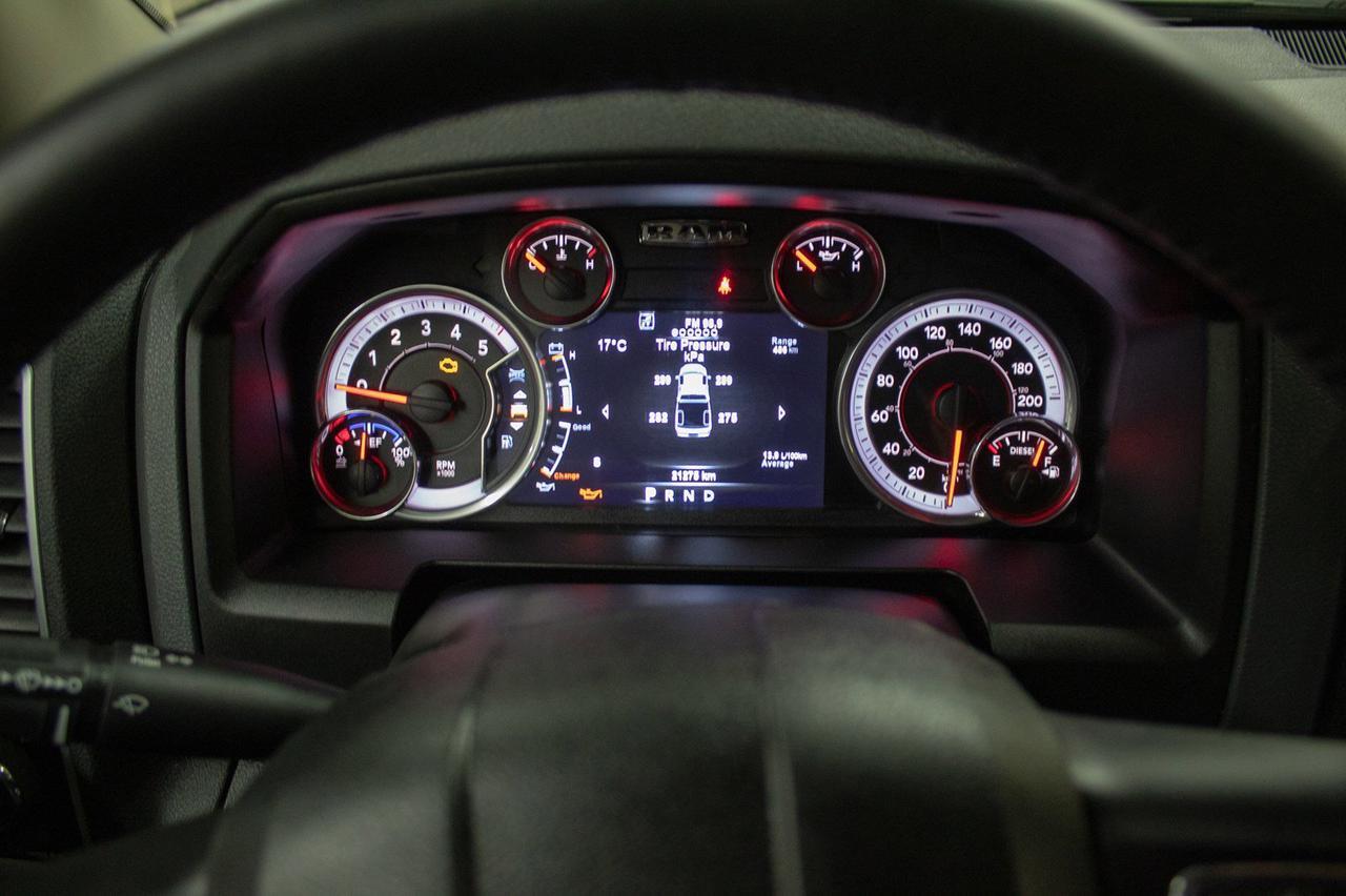 2018 Ram 1500 4x4 Crew Cab Big Horn Leather Roof Nav Diesel Red Deer AB