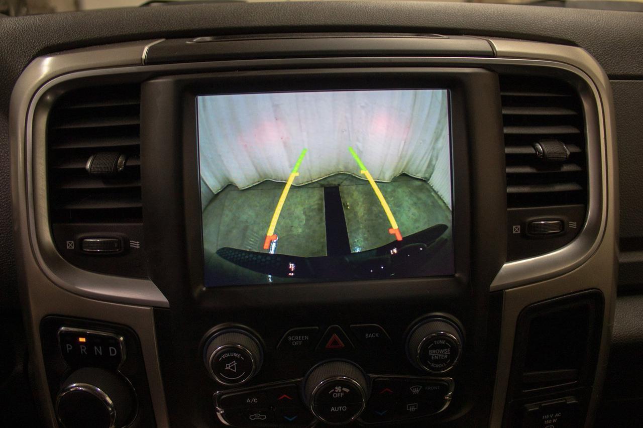 2018 Ram 1500 4x4 Crew Cab Big Horn Leather Roof Nav Diesel Red Deer AB