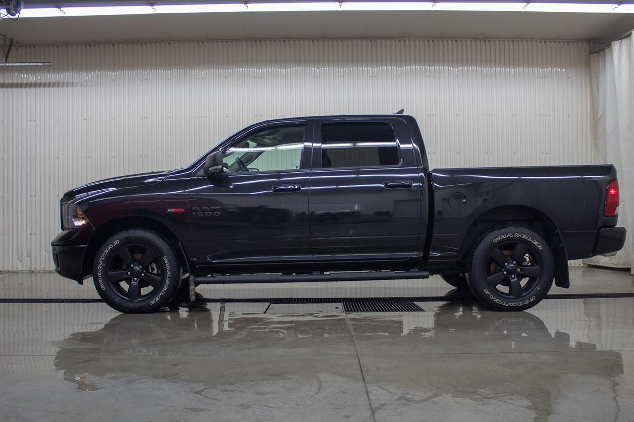 2018 Ram 1500 4x4 Crew Cab Big Horn Leather Roof Nav Diesel Red Deer AB