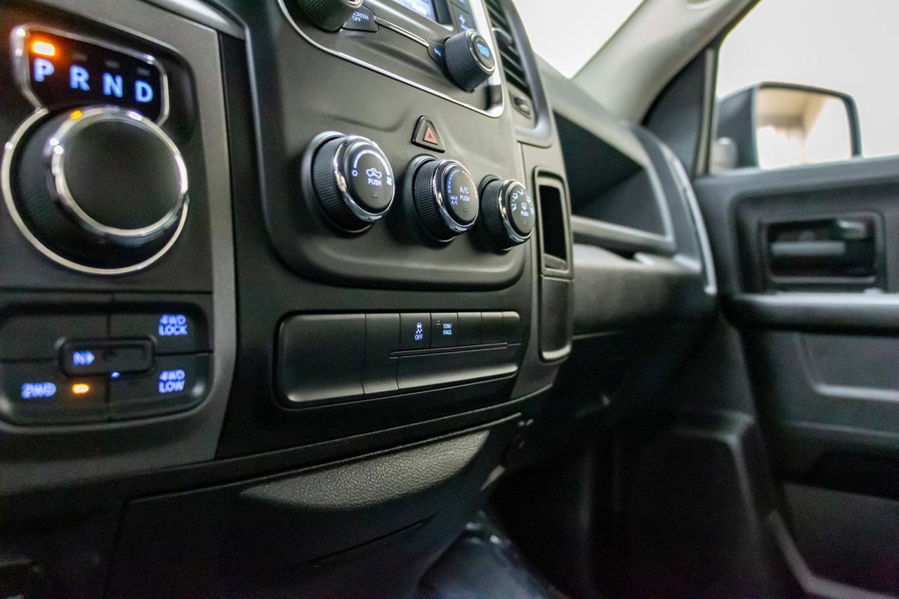 2018 Ram 1500 4x4 Crew Cab Express BCam Red Deer AB