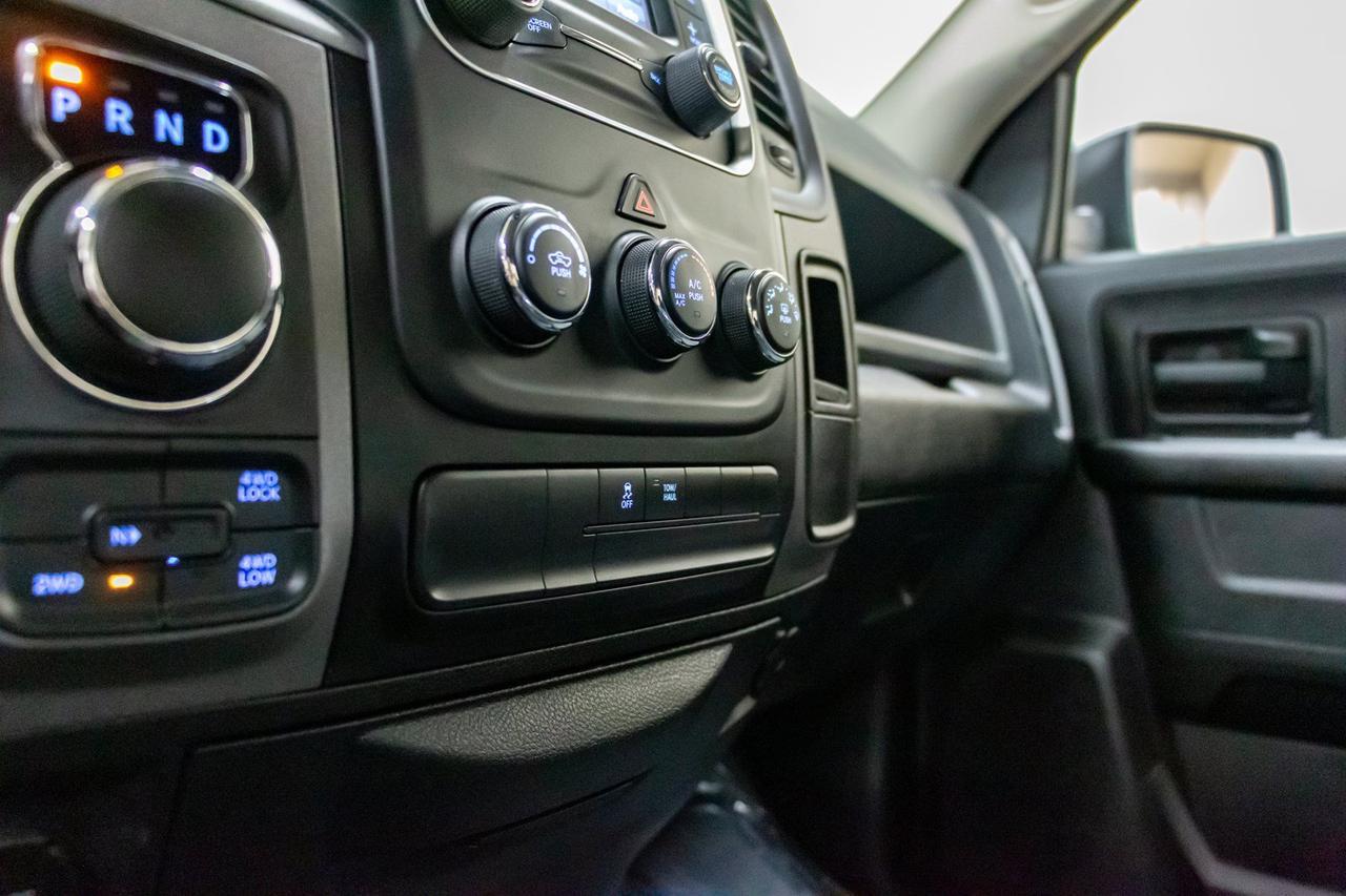 2018 Ram 1500 4x4 Crew Cab Express BCam Red Deer AB