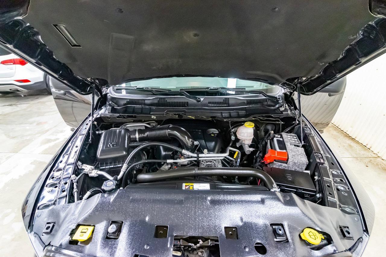 2018 Ram 1500 4x4 Crew Cab Express BCam Red Deer AB