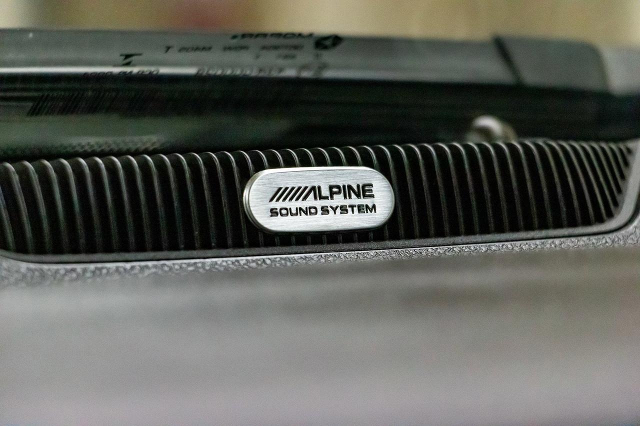 2018 Ram 1500 4x4 Crew Cab Laramie Leather Roof Red Deer AB