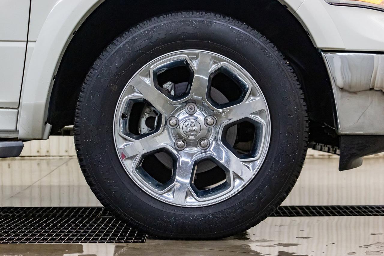 2018 Ram 1500 4x4 Crew Cab Laramie Leather Roof Red Deer AB