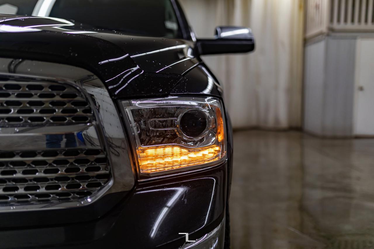 2018 Ram 1500 4x4 Crew Cab Laramie Longbox Leather Roof Nav BCam Red Deer AB